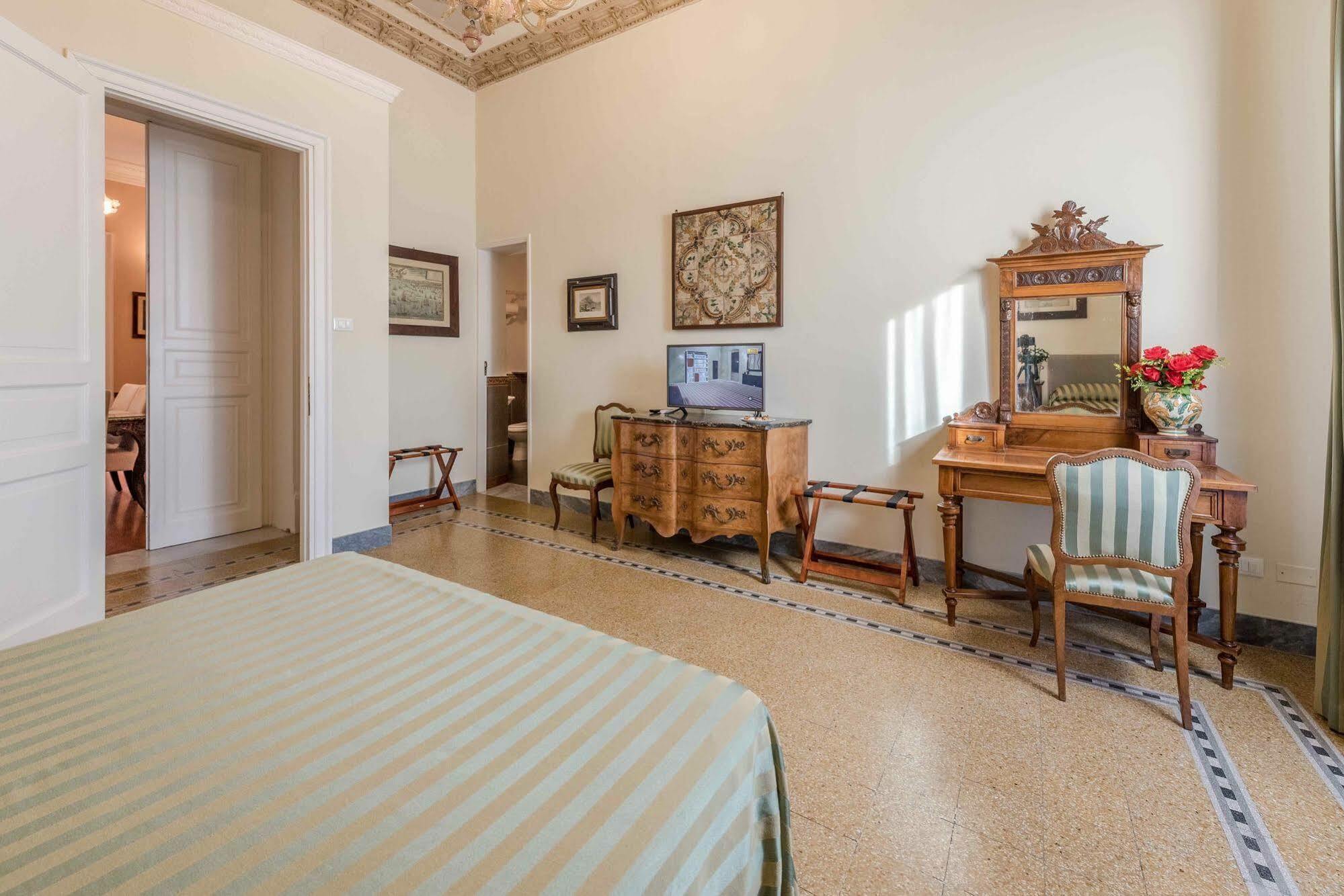 Palazzo Benso Bed and breakfast 3*